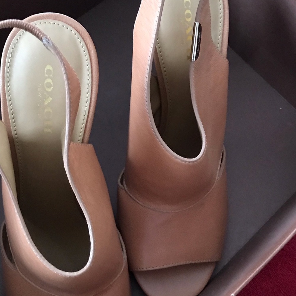 COACH sandals - Picture 3 of 5